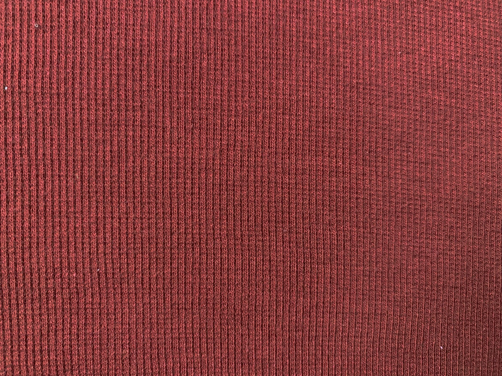 Soonikkangas: hele veinipunane